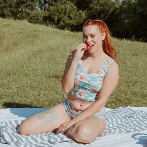 Blossom Organic Cotton Hipster Panty from TIZZ & TONIC