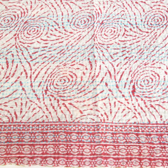 Kantha sjaal van katoenen sari’s | licu from Tulsi Crafts