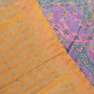Kantha sjaal van zijden sari’s | hyacinth from Tulsi Crafts
