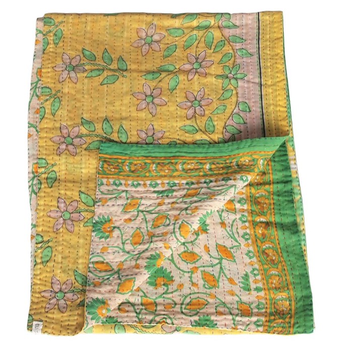 Kantha sjaal van katoenen sari’s | halade from Tulsi Crafts