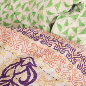 Kantha sjaal van katoenen sari’s | lapha from Tulsi Crafts