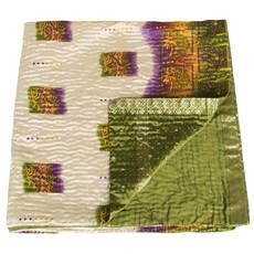 Kantha deken van zijden sari’s | roma van Tulsi Crafts