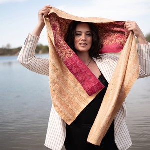 Kantha sjaal van zijden sari’s groot | robi from Tulsi Crafts