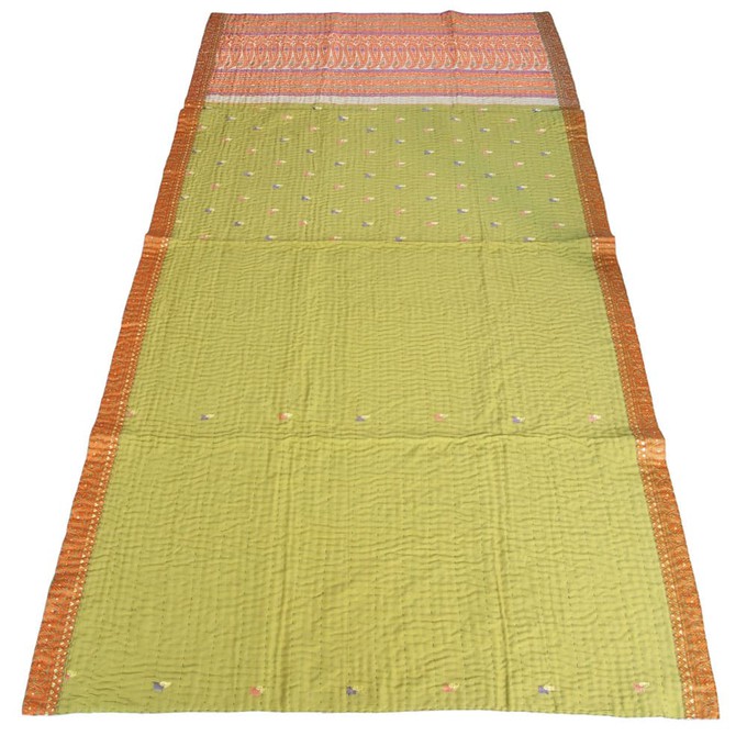 Kantha deken van zijden sari’s | lebu from Tulsi Crafts