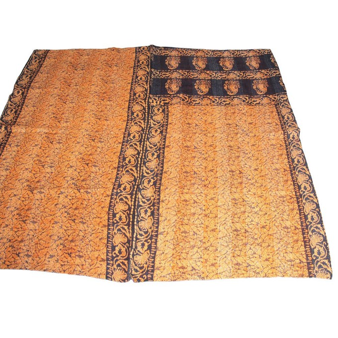 Kantha deken van katoenen sari’s groot | phandi from Tulsi Crafts