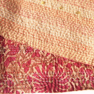 Kantha sjaal van zijden sari’s groot | robi from Tulsi Crafts