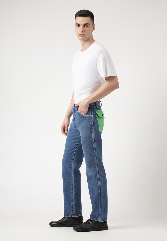 Re.Street Rebel | Mittelindigoblaue, mittelhohe, gerade Jeans from Un Denim