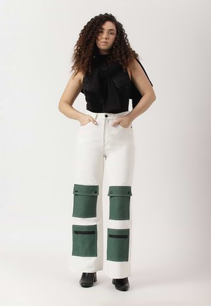 Re.Street Multi-Pocket | Weiße High-Rise-Jeans mit normalem, weitem Bein from Un Denim