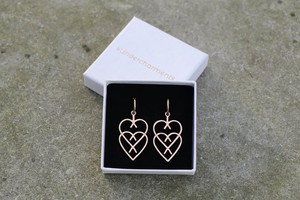Undercharments earrings - GOLD OR ROSE GOLD from Undercharments