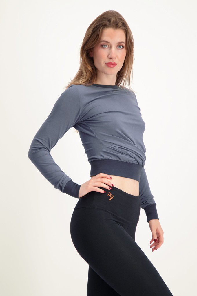 Lakshmi Langarm Crop Oberteil – Slate from Urban Goddess