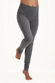 Shaktified Yoga Legging – Charcoal van Urban Goddess
