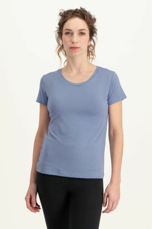 Luna Yoga Tee – Opal from Urban Goddess Luna Yoga Tee – Opal from Urban Goddess