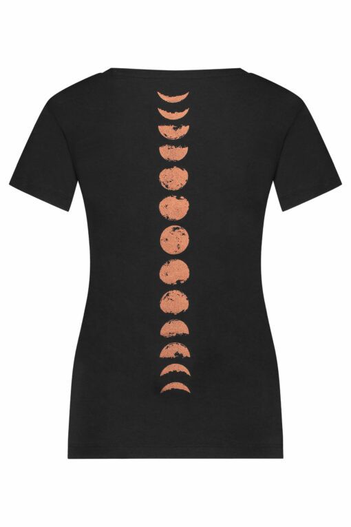 Luna Yoga Tee – Urban Black from Urban Goddess Luna Yoga Tee – Urban Black from Urban Goddess