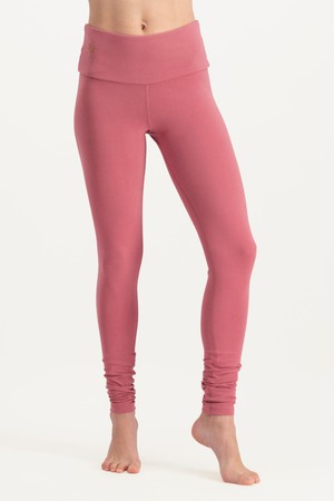 Satya Yoga Legging – Hibiscus from Urban Goddess