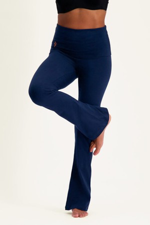 Pranafied Flare Broek – Midnight from Urban Goddess