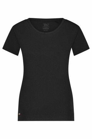 Luna Yoga Tee – Urban Black from Urban Goddess Luna Yoga Tee – Urban Black from Urban Goddess