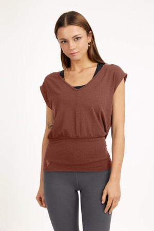 Mula Yoga Top – Mocca from Urban Goddess Mula Yoga Top – Mocca from Urban Goddess