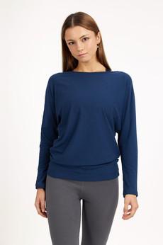 Budhi Langarm Yoga Top – Midnight via Urban Goddess