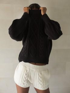 Cecile Mohair Shorts in Ivory van Urbankissed