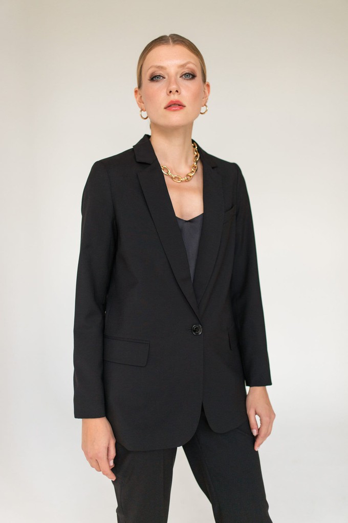 Classic Loose Fit Blazer Black from Urbankissed