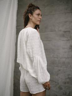 White Blouse via Urbankissed