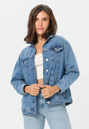 Oversized Denim Jacket Women -  Light Wash from Urbankissed