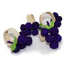 Set X 4 Woven Natural Iraca Straw Purple Grapes Fruit Napkin Rings van Urbankissed