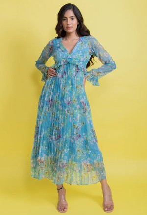 Chiffon Floral Pleated Maxi Dress - Blue from Urbankissed