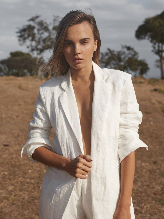 Linen Blazer Women - White from Urbankissed