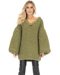 Oversized V-Neck Sweater - Khaki van Urbankissed