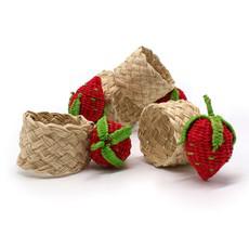 Set X 4 Woven Natural Iraca Straw Red Strawberry Fruit Napkin Rings van Urbankissed