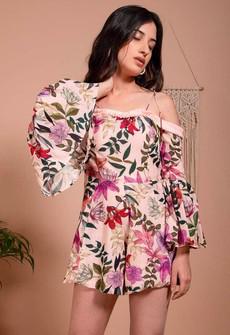 Floral Romper Longsleeve - Blush Pink via Urbankissed