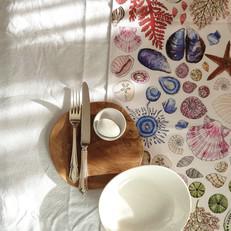Seashell Table Runner Cotton - Colorful van Urbankissed