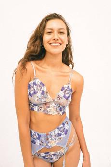 Bonnie - Lace Longline Bralette via Urbankissed