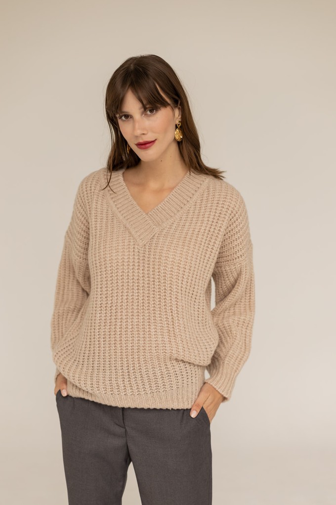 Sweater Victoria Merino Beige from Urbankissed