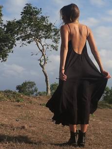 Amphitrite Dress in Black - Clean Finish via Urbankissed
