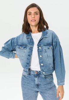 Cropped Denim Jacket Women via Urbankissed