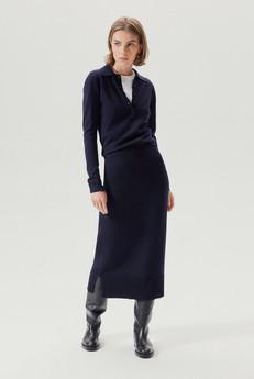 The Merino Wool Pencil Skirt - Oxford Blue van Urbankissed