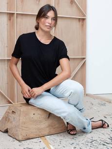 Short Sleeve Round Neck Tee van Urbankissed