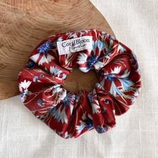 Cornflower On Terracotta Velvet Scrunchie van Urbankissed