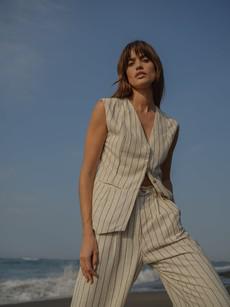 Ifeni Vest in Stripe via Urbankissed