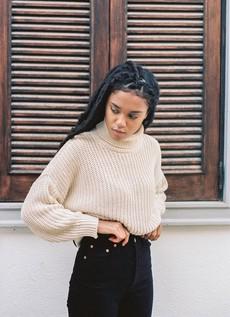 Penelope Turtleneck Knit Sweater - Ivory van Urbankissed