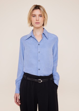 Lyocell fitted blouse from Vanilia