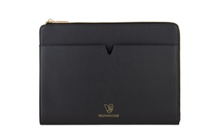 Eden Apple Leather Sleeve from Veganologie