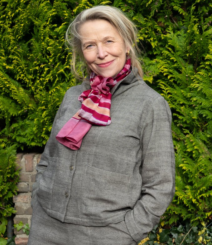 Zijden sjaal roze handgeverfd from Via India