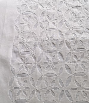 2,55m Applique katoen from Via India