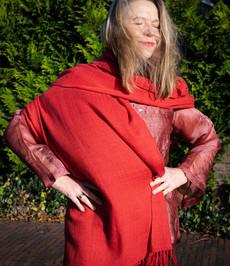 Helderrode grote pashminasjaal van Via India