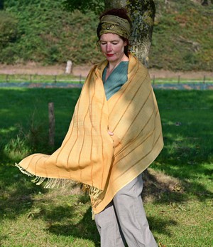 Zachtgele sjaal van katoen met zijde from Via India