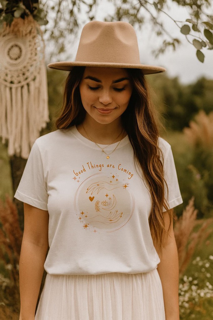 Good Things Are Coming T-shirt White from WANDERWOOD