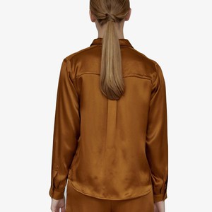 Satijnen Shirt Flora | Basic Apparel | Karamel from WhatTheF